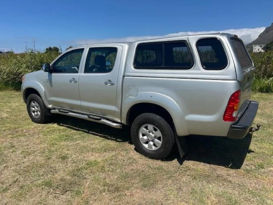 Used 2012 Toyota Hilux 3.0D-4D double cab Raider Dakar edition - Khensani Imports And Exports Used 2012 Toyota Hilux 3.0D-4D double cab Raider Dakar edition - Khensani Imports And Exports