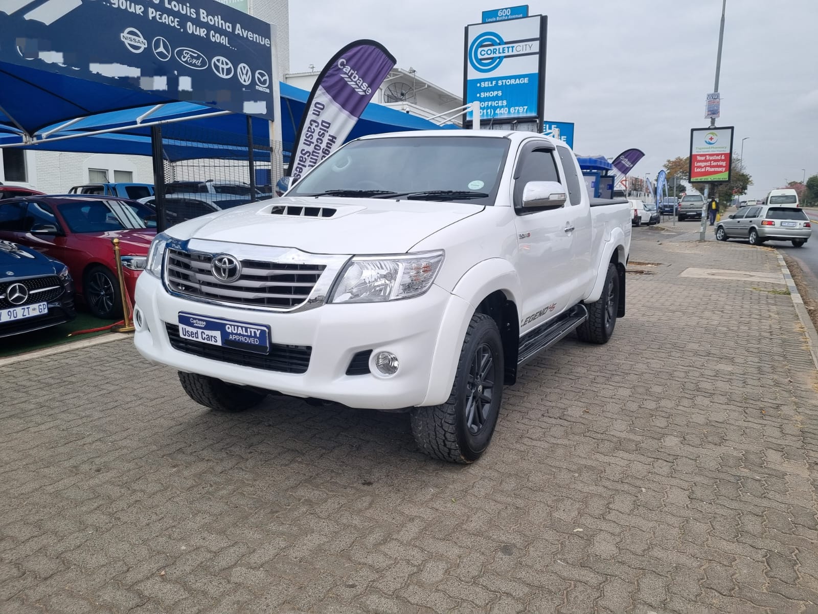 Used 2012 Toyota Hilux 3.0D-4D Xtra cab Raider