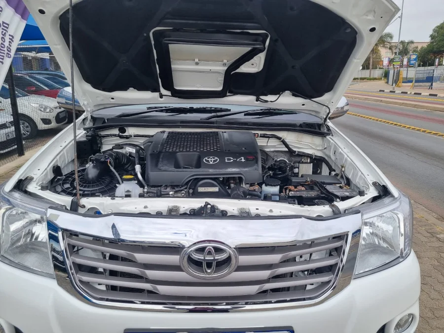 Used 2012 Toyota Hilux 3.0D-4D Xtra cab Raider - Carbase Auto Used 2012 Toyota Hilux 3.0D-4D Xtra cab Raider - Carbase Auto