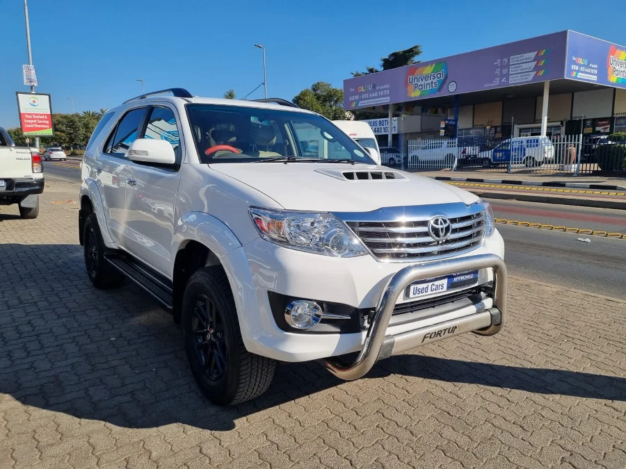 Used 2012 Toyota Fortuner 3.0D-4D Heritage Edition - Carbase Auto Used 2012 Toyota Fortuner 3.0D-4D Heritage Edition - Carbase Auto
