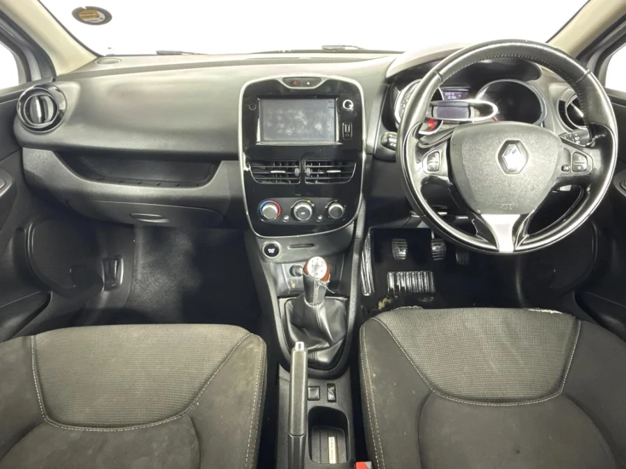 Used 2016 Renault Clio 66kW turbo Expression - WeBuyCars Montana Used 2016 Renault Clio 66kW turbo Expression - WeBuyCars Montana