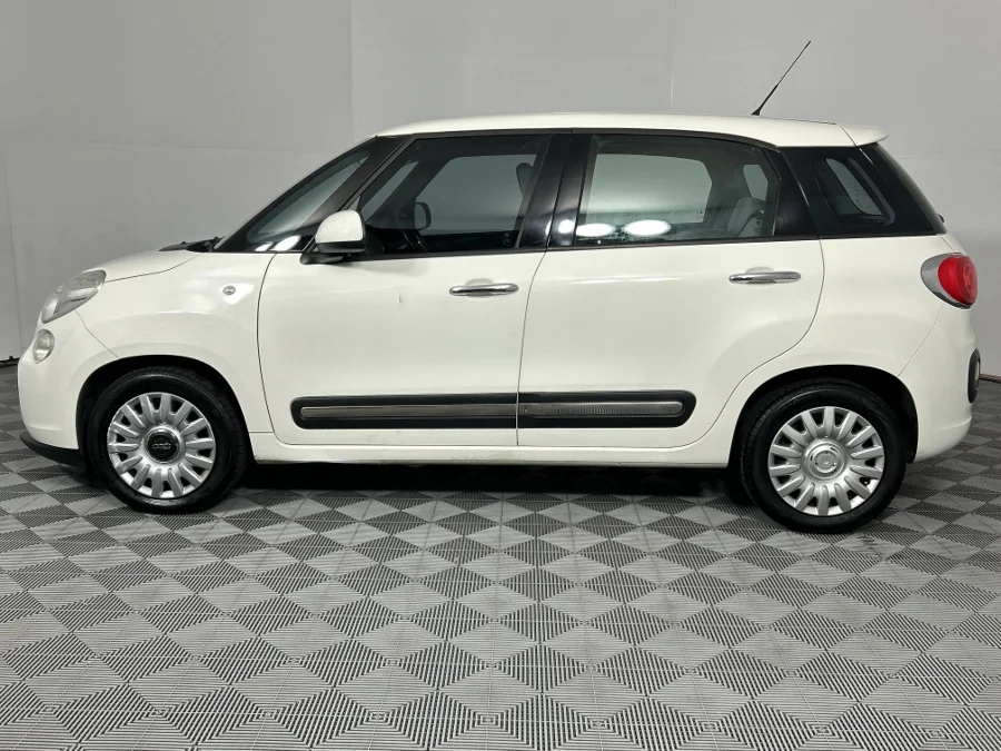 Used 2017 Fiat 500L 1.4 Lounge - WeBuyCars Lansdowne Used 2017 Fiat 500L 1.4 Lounge - WeBuyCars Lansdowne