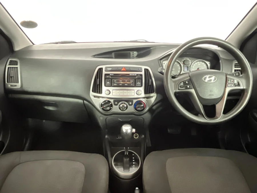 Used 2013 Hyundai i20 1.4 Fluid auto - WeBuyCars Gqeberha