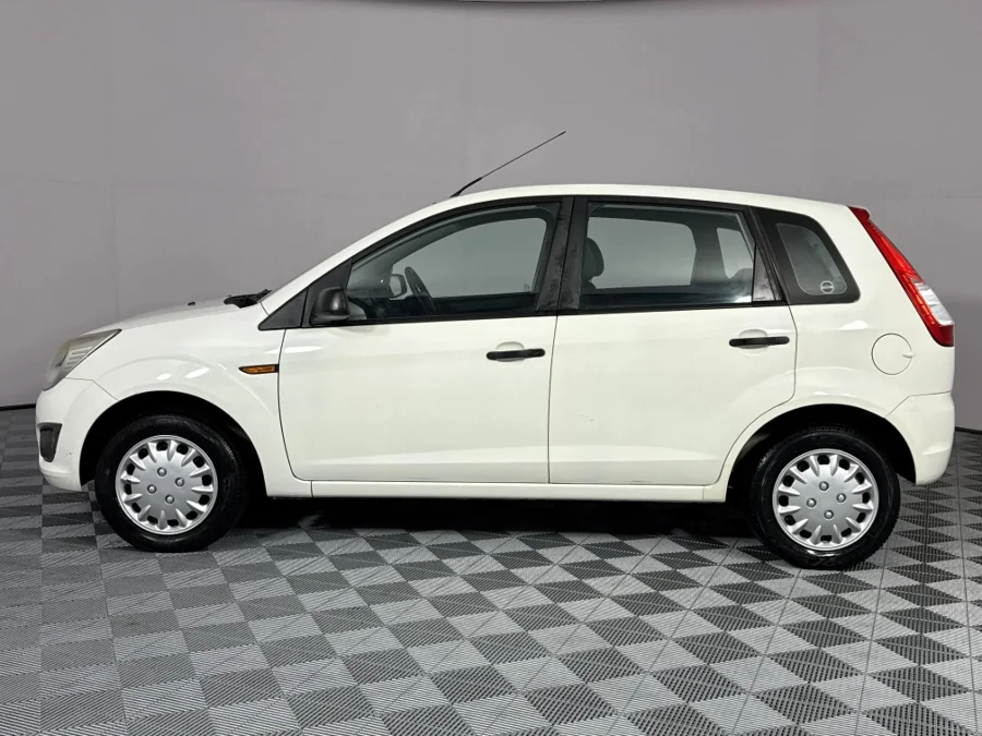 Used 2013 Ford Figo 1.4 Ambiente - WeBuyCars Brackenfell Cape Town Used 2013 Ford Figo 1.4 Ambiente - WeBuyCars Brackenfell Cape Town