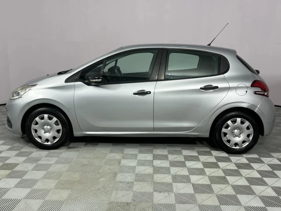Used 2016 Peugeot 208 5-door 1.2 Active - WeBuyCars Gqeberha Used 2016 Peugeot 208 5-door 1.2 Active - WeBuyCars Gqeberha