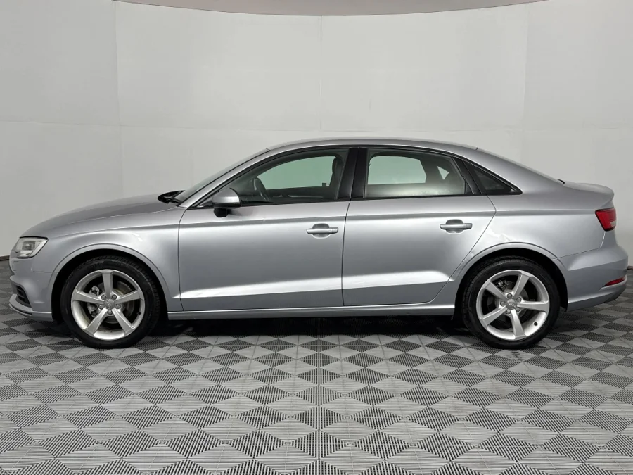 Used 2018 Audi A3 sedan 30TFSI S line - WeBuyCars Lansdowne Used 2018 Audi A3 sedan 30TFSI S line - WeBuyCars Lansdowne