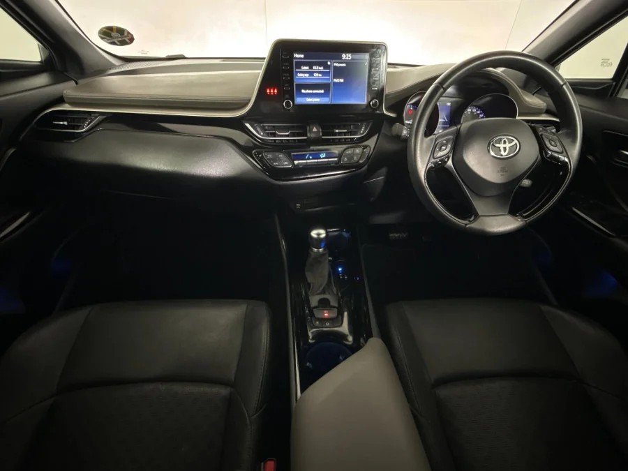 Used 2022 Toyota C-HR 1.2T Luxury - WeBuyCars Silverlakes