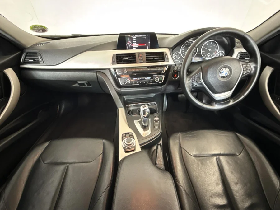 Used 2017 BMW 3 Series 320d sports-auto - WeBuyCars JHB South