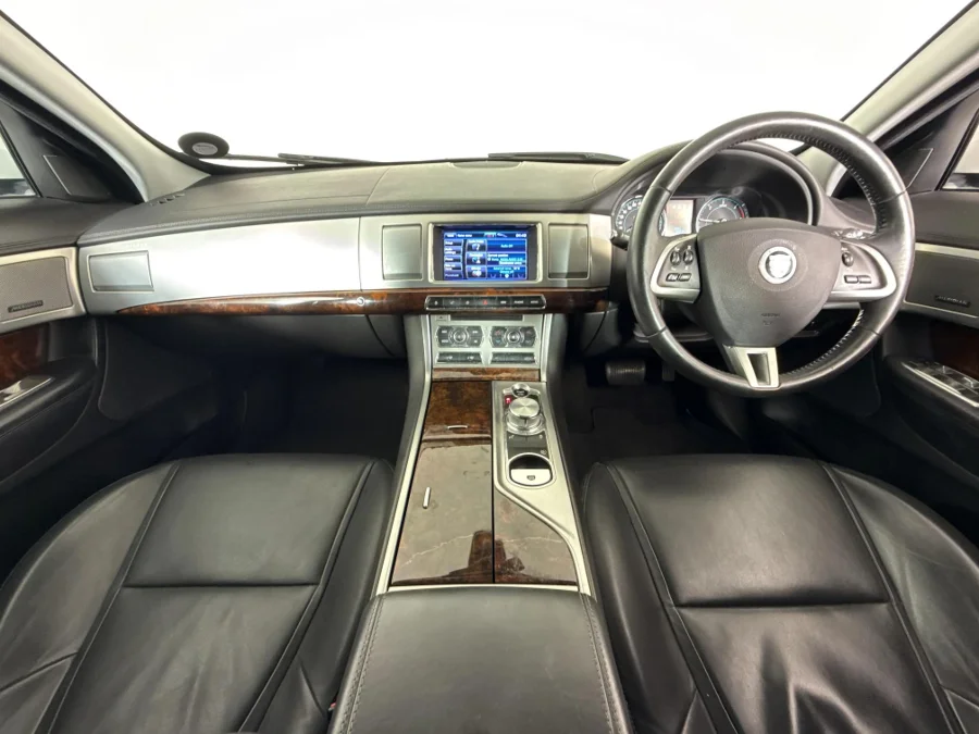 Used 2013 Jaguar XF 2.2D Premium Luxury - WeBuyCars Riverhorse Used 2013 Jaguar XF 2.2D Premium Luxury - WeBuyCars Riverhorse