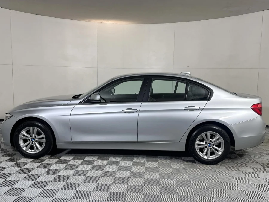 Used 2016 BMW 3 Series 320i sports-auto - WeBuyCars Midstream Used 2016 BMW 3 Series 320i sports-auto - WeBuyCars Midstream