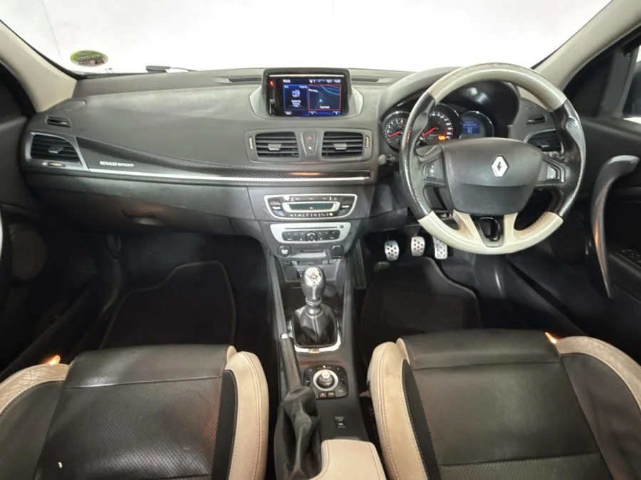 Used 2015 Renault Megane hatch 162kW turbo GT - WeBuyCars JHB South
