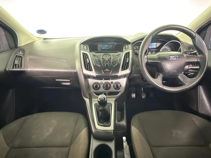 Used 2014 Ford Focus sedan 1.6 Ambiente - WeBuyCars Richmond Used 2014 Ford Focus sedan 1.6 Ambiente - WeBuyCars Richmond