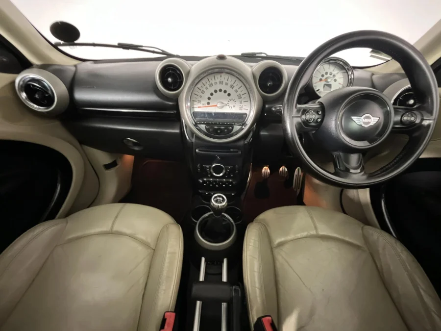 Used 2010 MINI Countryman Cooper S Countryman - WeBuyCars Lansdowne Used 2010 MINI Countryman Cooper S Countryman - WeBuyCars Lansdowne