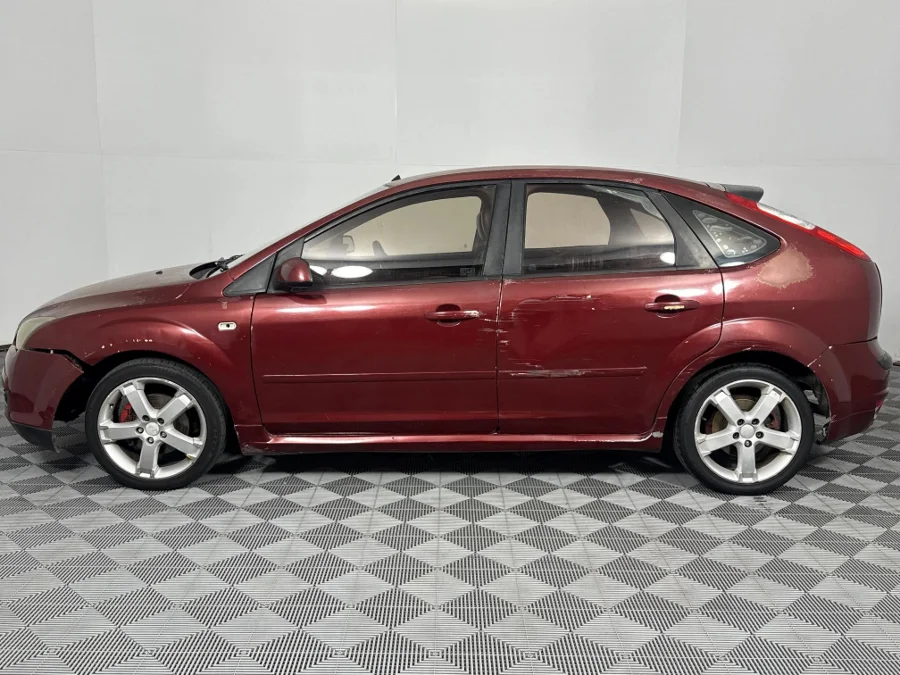 Used 2007 Ford Focus 1.6 5-door Si - WeBuyCars Richmond Used 2007 Ford Focus 1.6 5-door Si - WeBuyCars Richmond