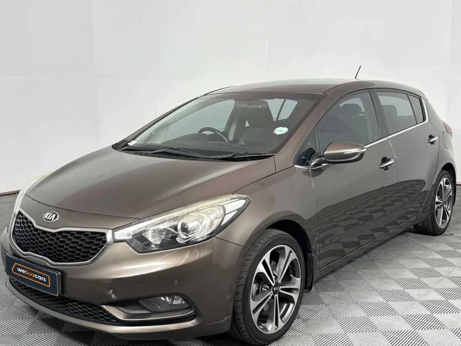 Used 2015 Kia Cerato hatch 2.0 SX - WeBuyCars Lansdowne Used 2015 Kia Cerato hatch 2.0 SX - WeBuyCars Lansdowne