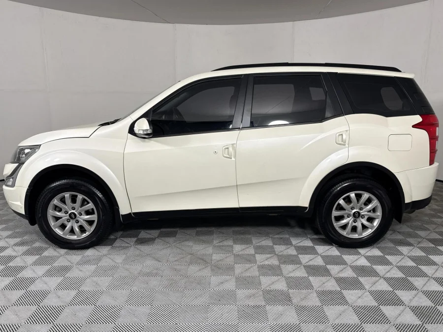 Used 2015 Mahindra XUV500 2.2CRDe W8 AWD - WeBuyCars The Dome Used 2015 Mahindra XUV500 2.2CRDe W8 AWD - WeBuyCars The Dome