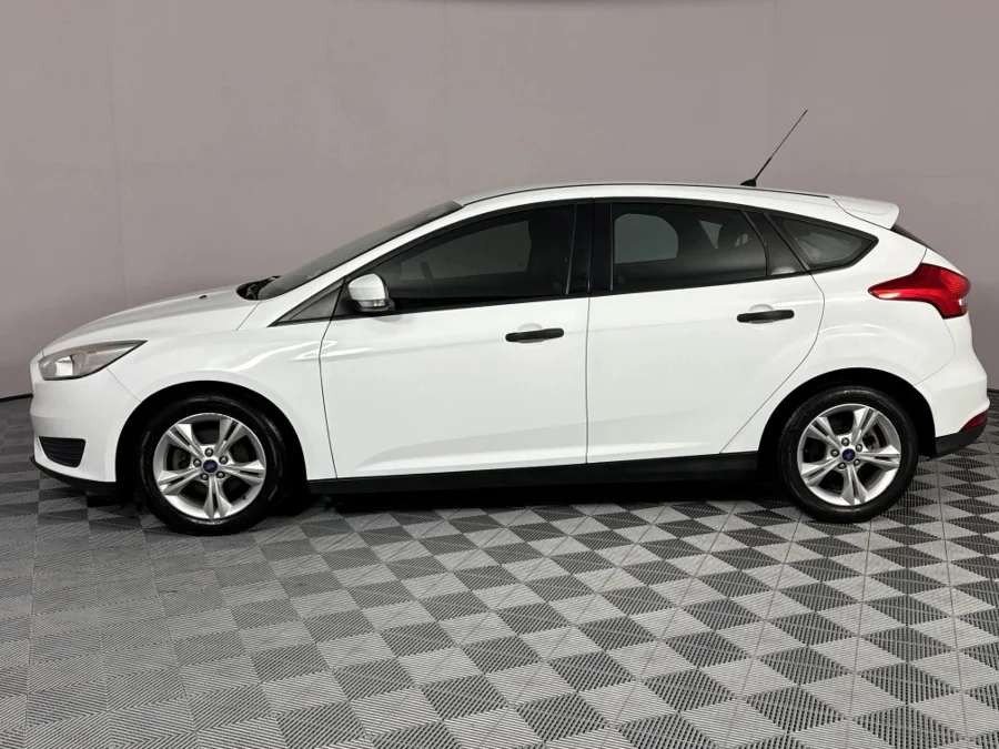 Used 2016 Ford Focus hatch 1.0T Ambiente - WeBuyCars Brackenfell Cape Town Used 2016 Ford Focus hatch 1.0T Ambiente - WeBuyCars Brackenfell Cape Town
