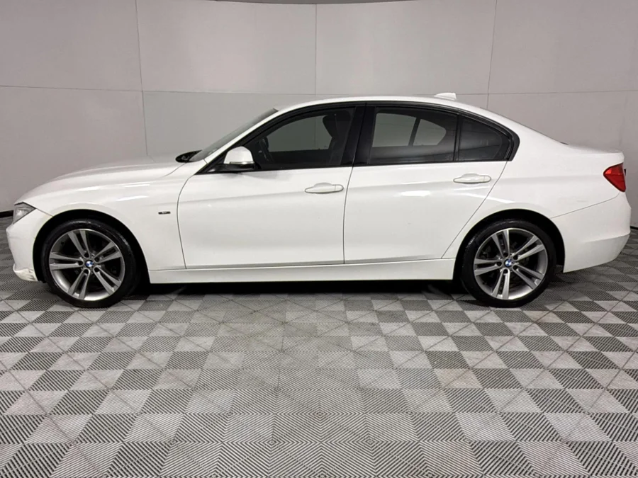 Used 2012 BMW 3 Series 320i Sport auto - WeBuycars East London Used 2012 BMW 3 Series 320i Sport auto - WeBuycars East London