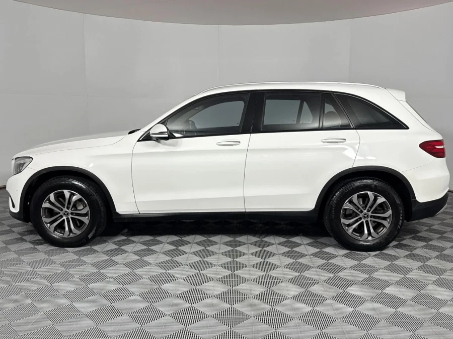 Used 2017 Mercedes-Benz GLC 250d 4Matic - WeBuyCars Lansdowne Used 2017 Mercedes-Benz GLC 250d 4Matic - WeBuyCars Lansdowne