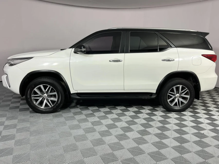 Used 2019 Toyota Fortuner 2.8GD-6 4x4 auto - WeBuyCars Lansdowne