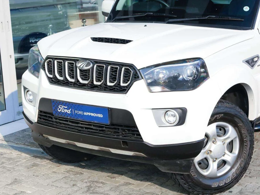 Used 2022 Mahindra Pik Up 2.2CRDe double cab S6 manual - Ford Woodmead Used 2022 Mahindra Pik Up 2.2CRDe double cab S6 manual - Ford Woodmead