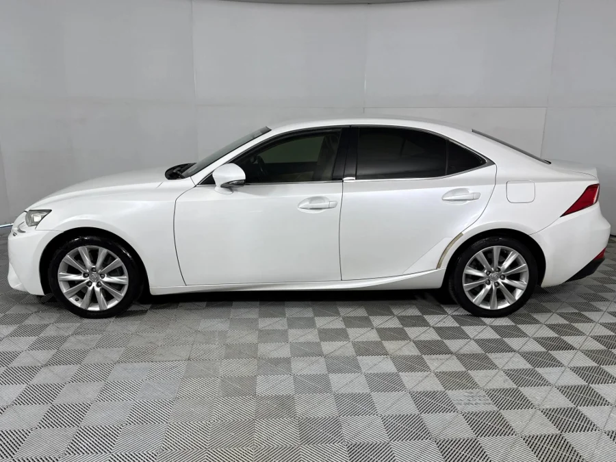 Used 2013 Lexus IS 350 E - WeBuyCars Silverlakes Used 2013 Lexus IS 350 E - WeBuyCars Silverlakes