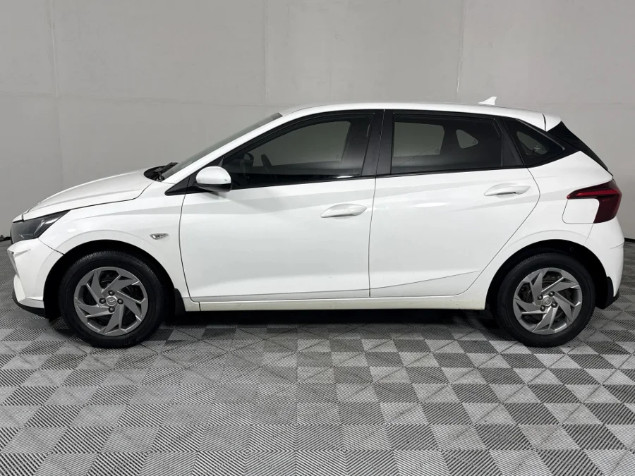 Used 2021 Hyundai i20 1.2 Motion - WeBuyCars The Dome