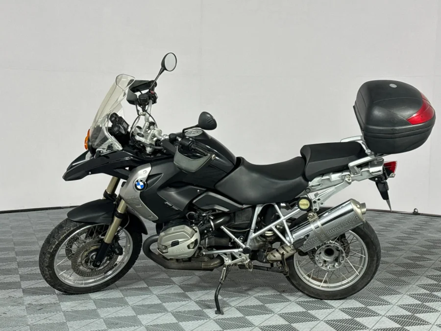 Preloaded Image 11