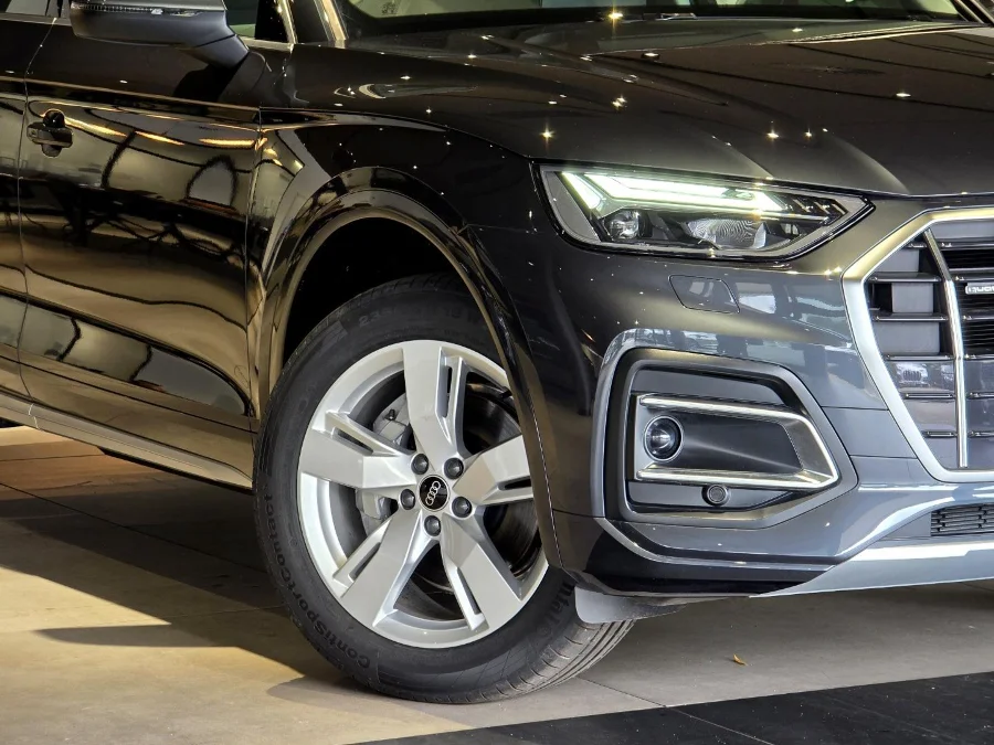New 2026 Audi Q5 40TDI quattro Advanced - Audi Centre West Rand New New 2026 Audi Q5 40TDI quattro Advanced - Audi Centre West Rand New