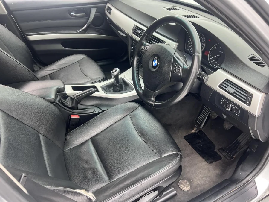 Used 2011 BMW 3 Series 320i Innovations - EBK Auto Used 2011 BMW 3 Series 320i Innovations - EBK Auto
