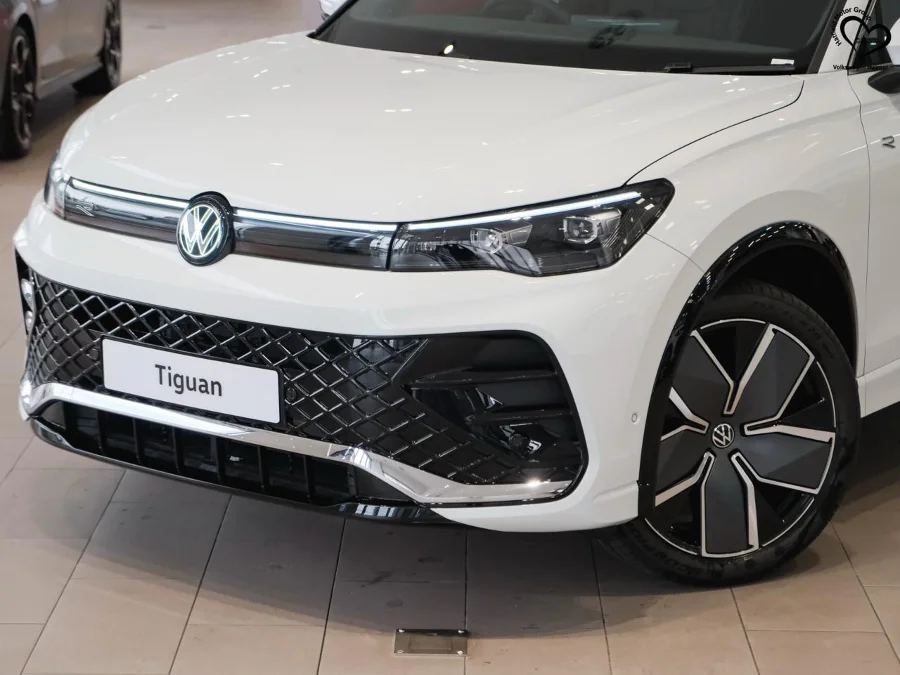New 2026 Volkswagen Tiguan 1.4TSI R-Line - VW Melrose Arch New 2026 Volkswagen Tiguan 1.4TSI R-Line - VW Melrose Arch