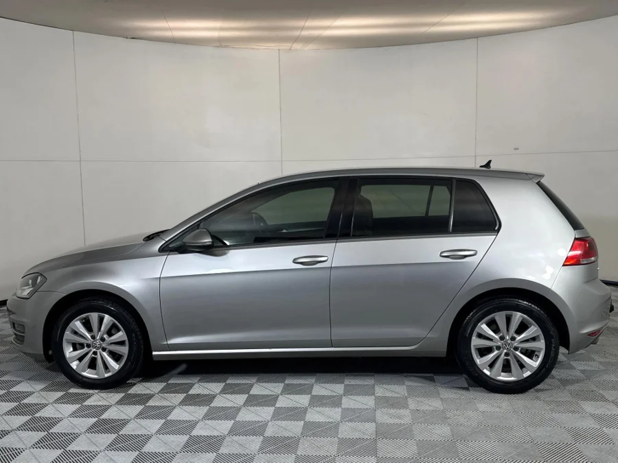 Used 2017 Volkswagen Golf 1.4TSI Comfortline - WeBuyCars Vereeniging Used 2017 Volkswagen Golf 1.4TSI Comfortline - WeBuyCars Vereeniging
