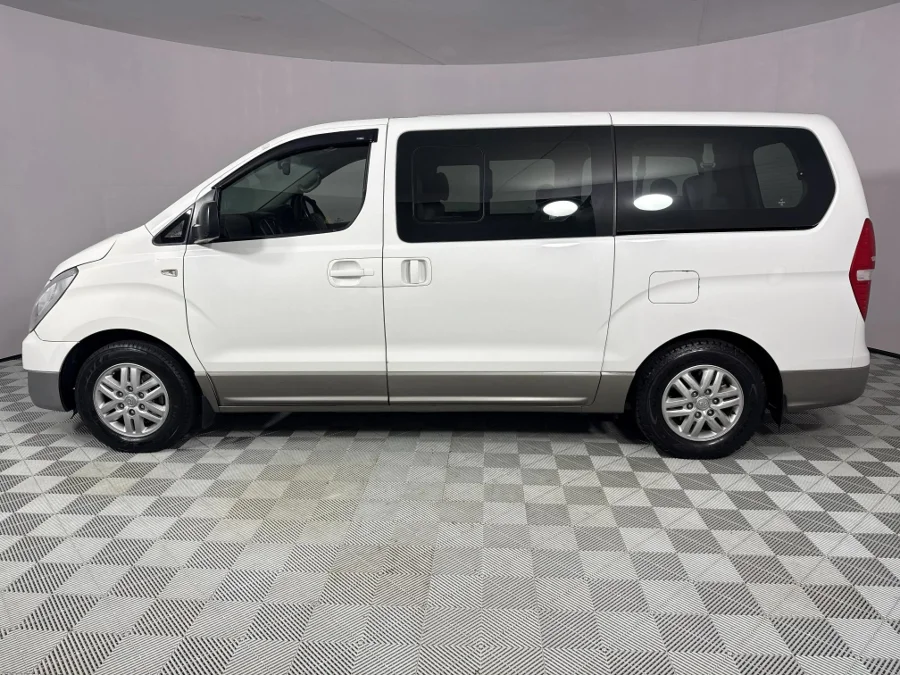 Used 2017 Hyundai H-1 2.4 bus Executive - WeBuyCars Gqeberha Used 2017 Hyundai H-1 2.4 bus Executive - WeBuyCars Gqeberha