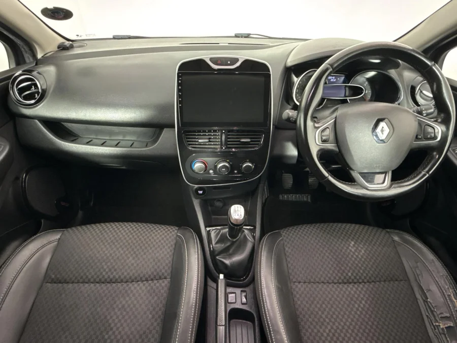 Used 2018 Renault Clio 66kW turbo Dynamique - WeBuyCars Germiston Used 2018 Renault Clio 66kW turbo Dynamique - WeBuyCars Germiston