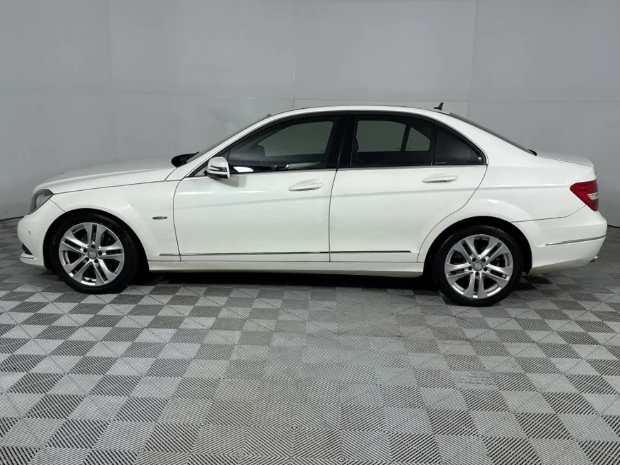 Used 2012 Mercedes-Benz C-Class C200CGI Avantgarde - WeBuyCars Silverlakes Used 2012 Mercedes-Benz C-Class C200CGI Avantgarde - WeBuyCars Silverlakes