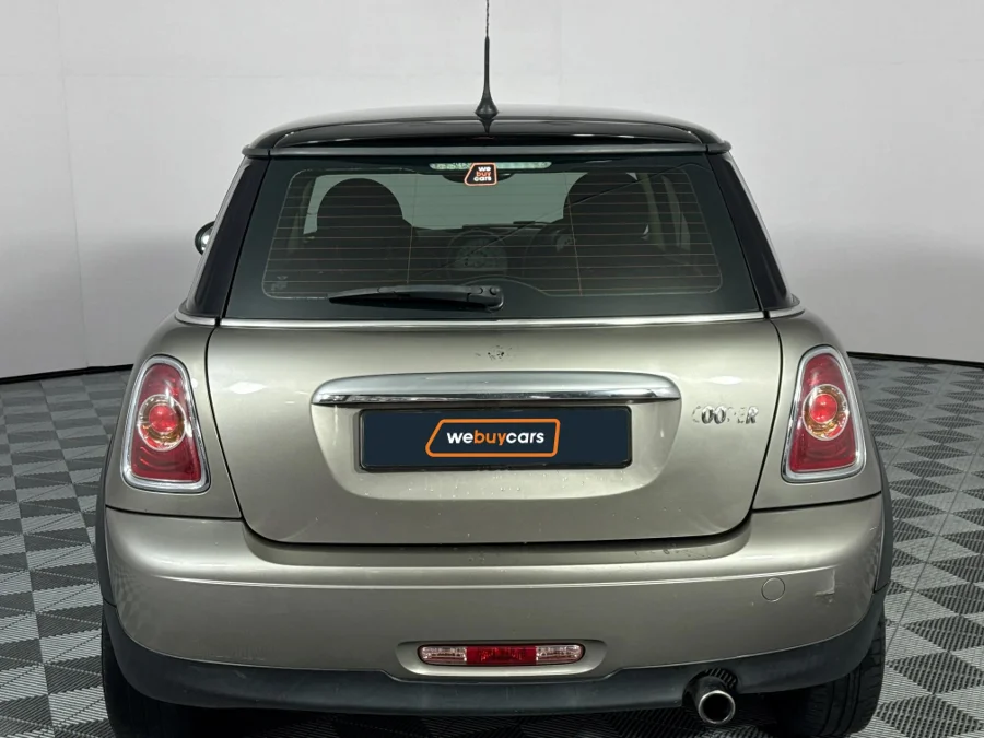 Preloaded Image 12