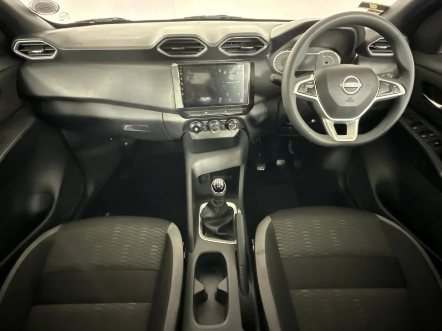 Used 2025 Nissan Magnite 1.0 Visia manual - WeBuyCars Silverlakes