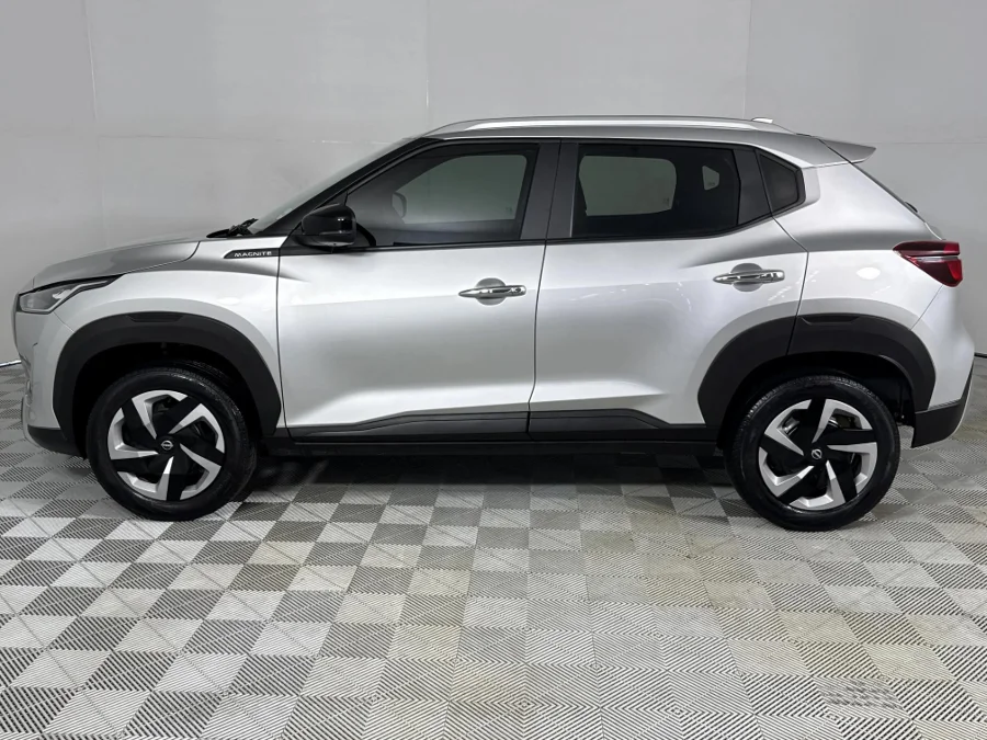 Used 2025 Nissan Magnite 1.0 Visia manual - WeBuyCars Silverlakes