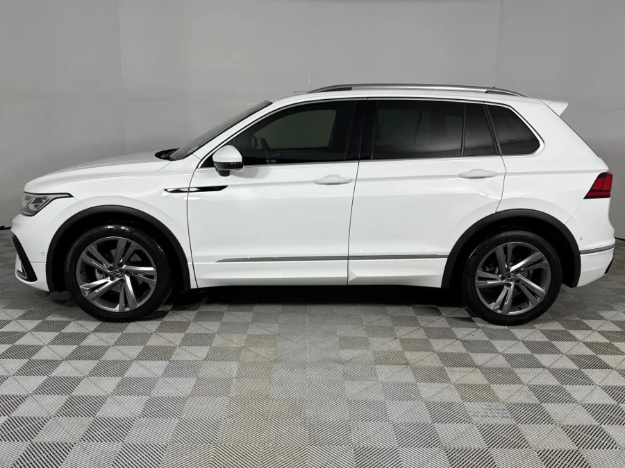 Used 2023 Volkswagen Tiguan 1.4TSI 110kW R-Line - WeBuyCars Silverlakes Used 2023 Volkswagen Tiguan 1.4TSI 110kW R-Line - WeBuyCars Silverlakes