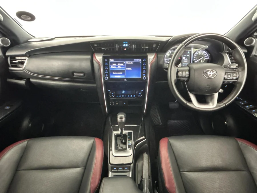 Used 2024 Toyota Fortuner 2.8GD-6 VX - WeBuyCars George Used 2024 Toyota Fortuner 2.8GD-6 VX - WeBuyCars George