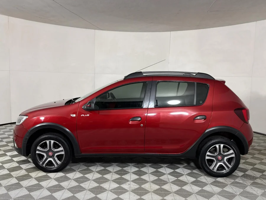 Used 2019 Renault Sandero 66kW turbo Stepway TechRoad - WeBuyCars JHB South