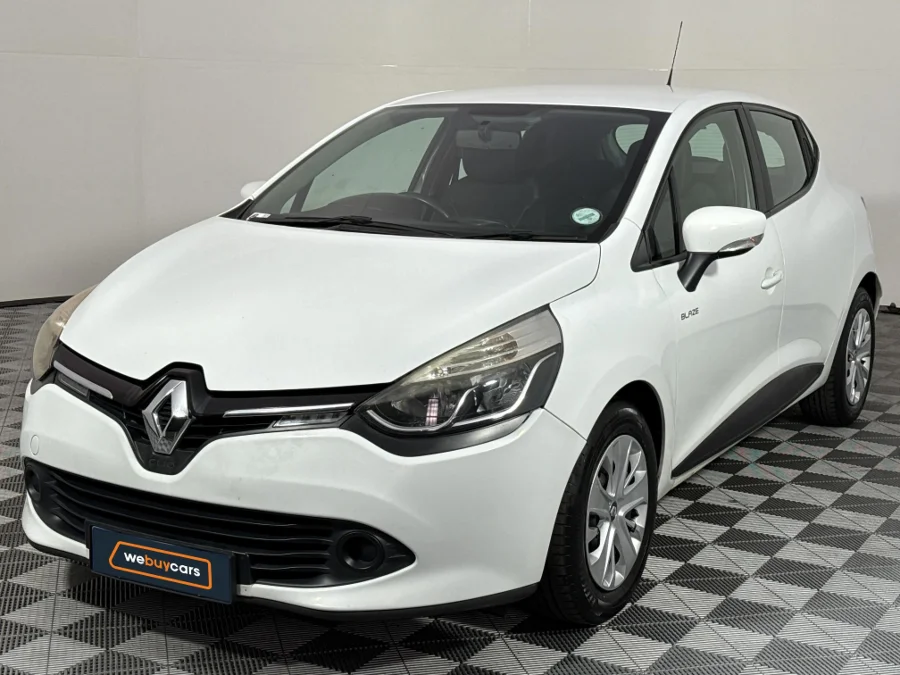 Used 2016 Renault Clio 66kW turbo Blaze - WeBuyCars Germiston Used 2016 Renault Clio 66kW turbo Blaze - WeBuyCars Germiston