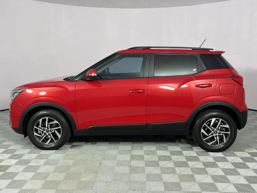 Used 2024 Mahindra XUV300 1.2T W8 - WeBuyCars Gqeberha