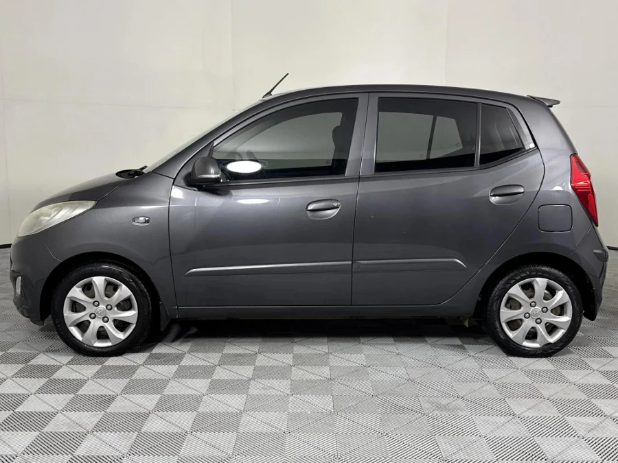 Used 2011 Hyundai i10 1.1 GLS - WeBuyCars Vereeniging Used 2011 Hyundai i10 1.1 GLS - WeBuyCars Vereeniging