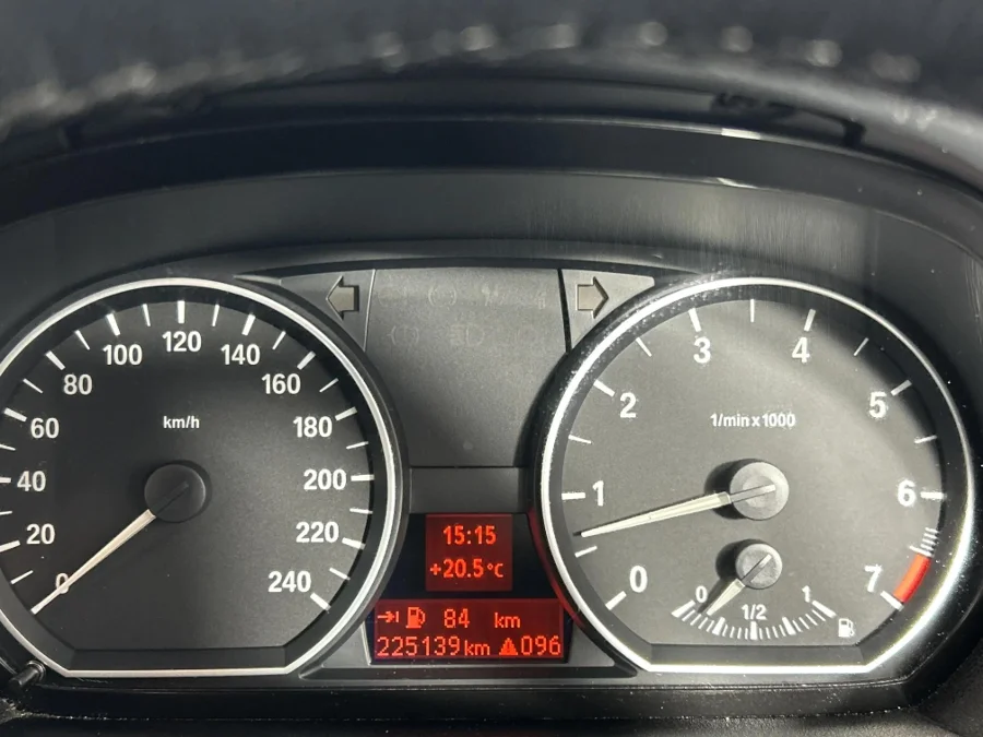 Used 2007 BMW 1 Series 120i 5-door Exclusive - WeBuyCars Richmond