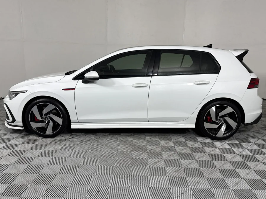 Used 2023 Volkswagen Golf GTI - WeBuyCars The Dome