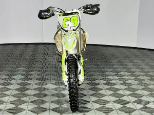Thumbnail 10