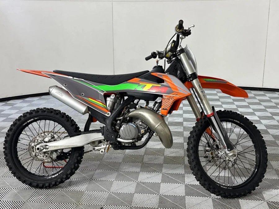 Used 2020 KTM SX 125 SX - WeBuyCars Midstream Used 2020 KTM SX 125 SX - WeBuyCars Midstream