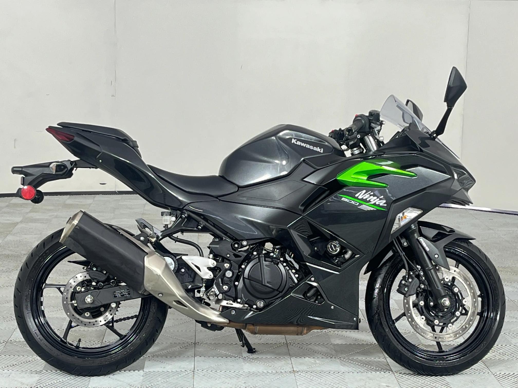 Used 2025 Kawasaki Ninja 500