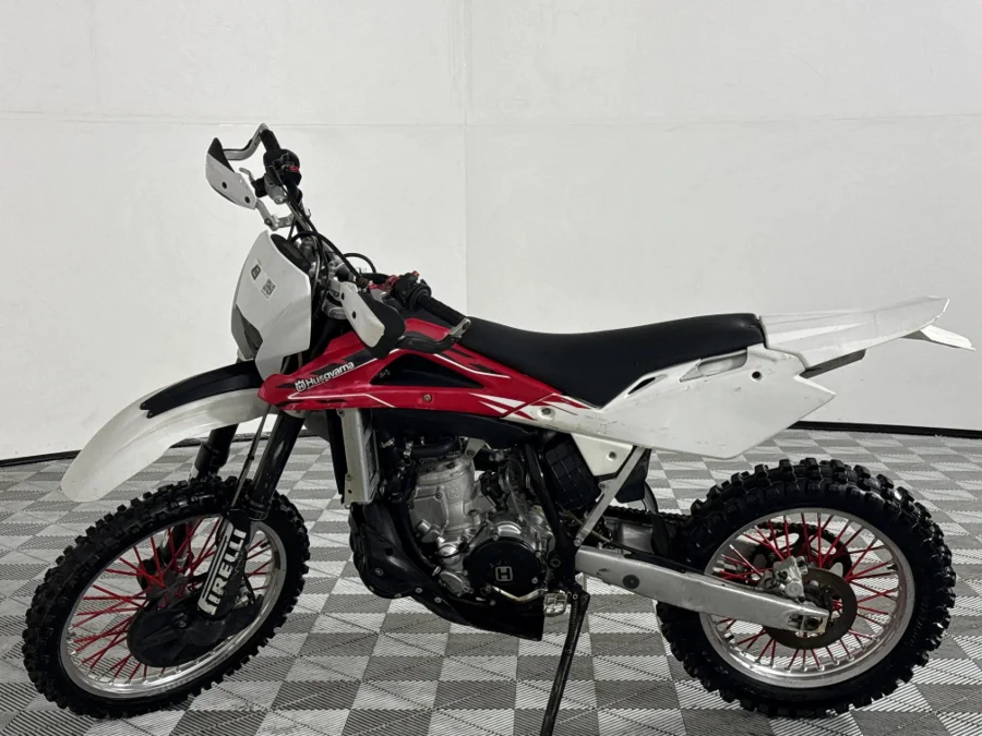 Preloaded Image 12